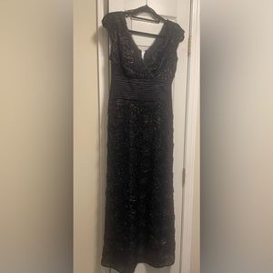Brand new Navy Blue Long Tadashi Shoji Dress size 4 dress.
